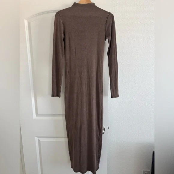 Zara Space Dyed Ribbed Long Sleeve Mock Neck Dress - Picture 1 of 6